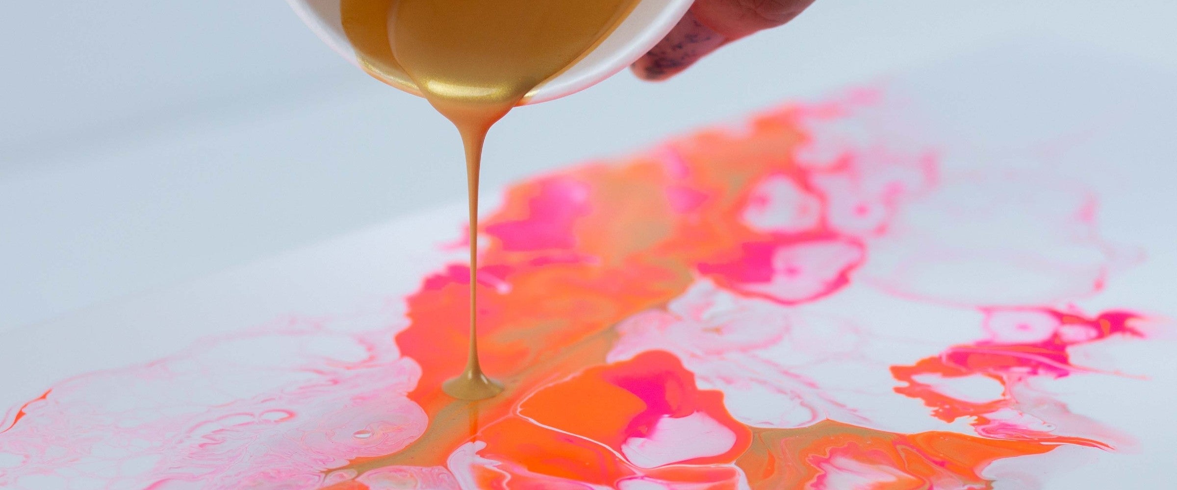 Fluid Art & Acrylic Pouring